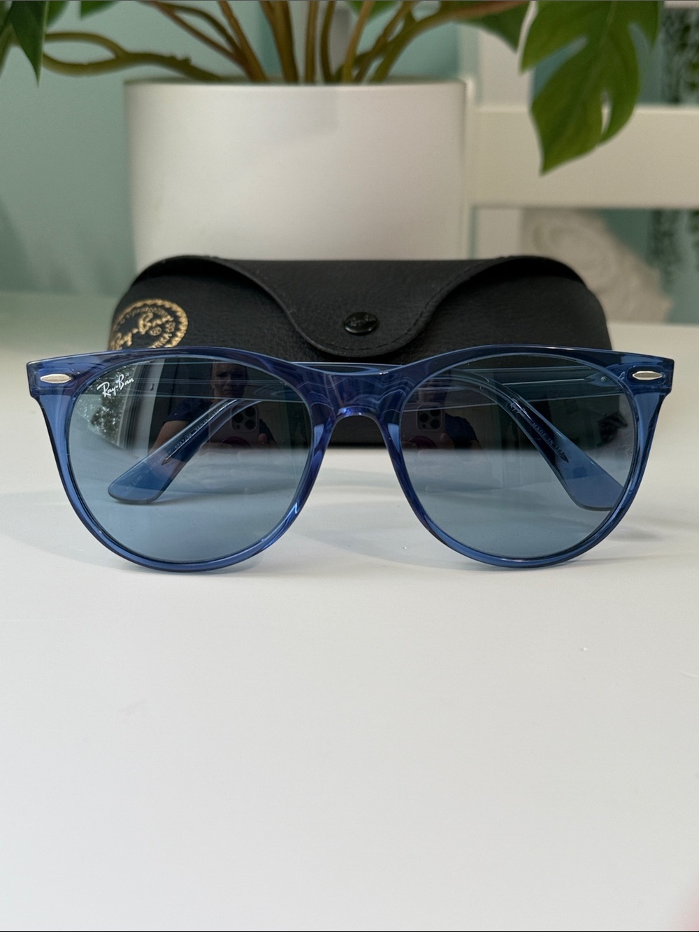 Ray-Ban Men’s/Women’s Blue Transparent Frame Sunglasses - Picture 2 of 8